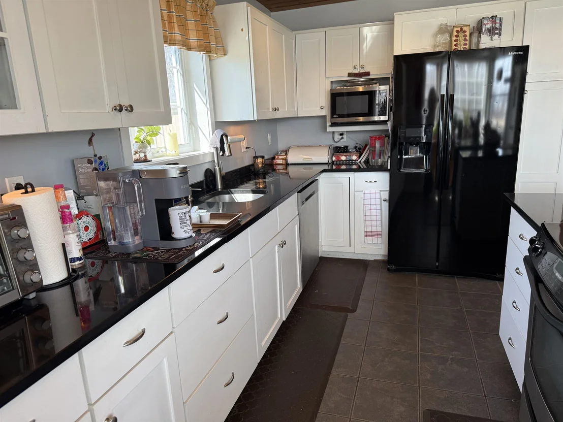 Photo of 34 Tilley