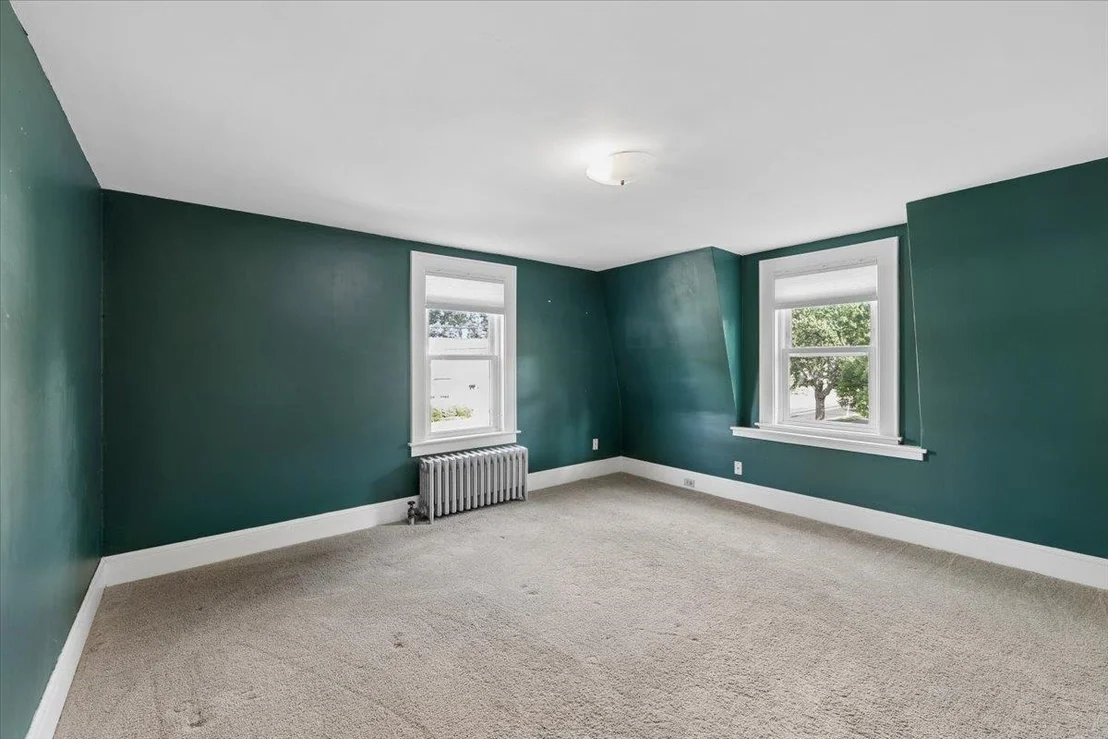 Photo of 838 Maple