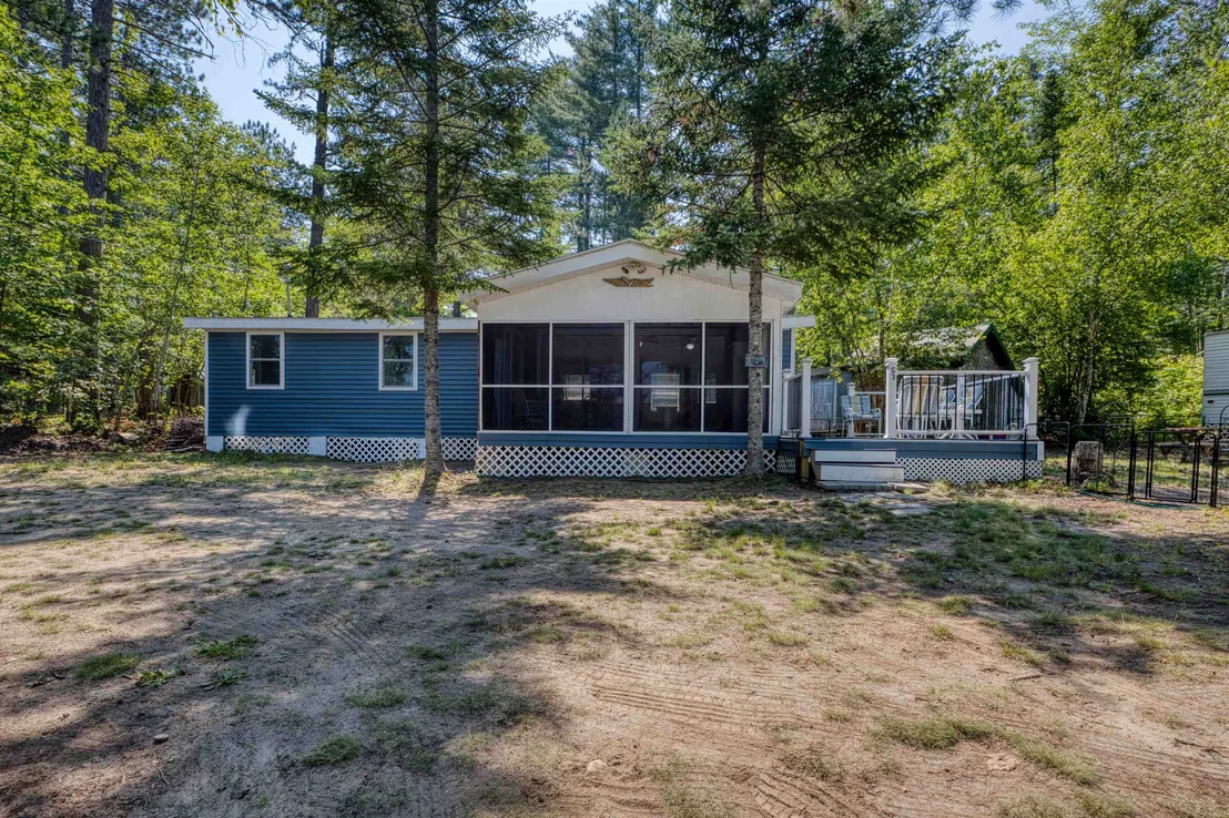 Photo of 53 White Pond