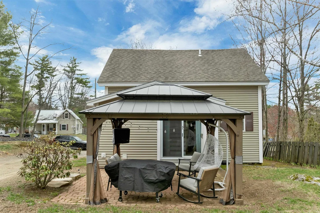 Photo of 256 Pine