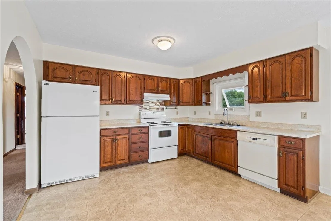 Photo of 17 Meadowbrook