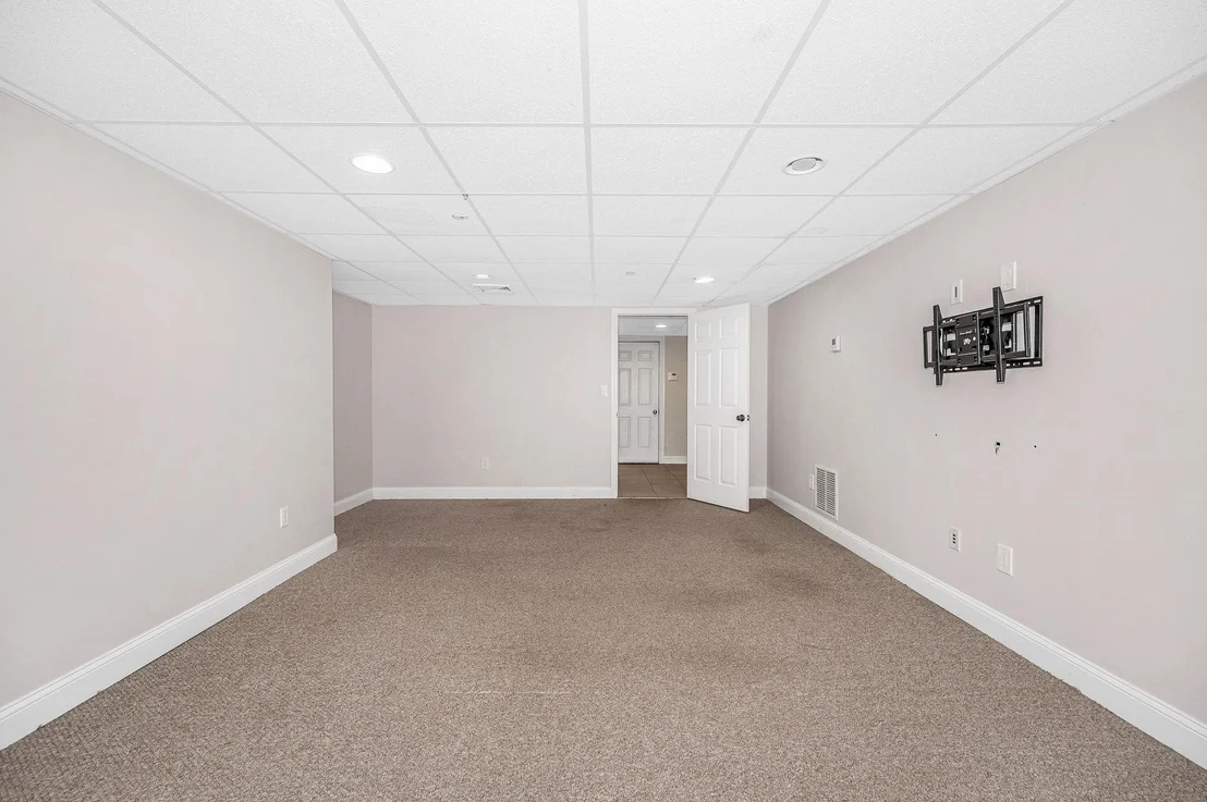 Photo of 7 Oak Ridge
