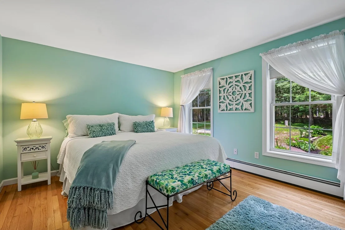 Photo of 15 Emerald