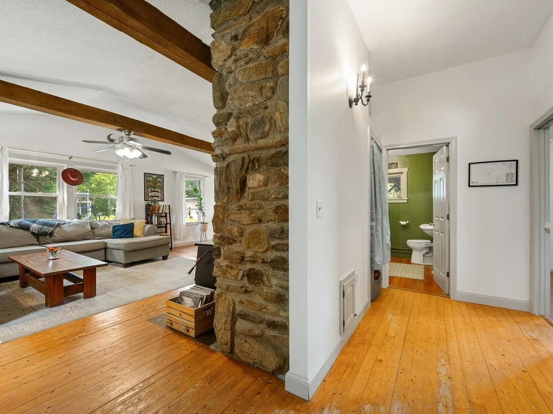 Photo of 1290 Beaver Meadow