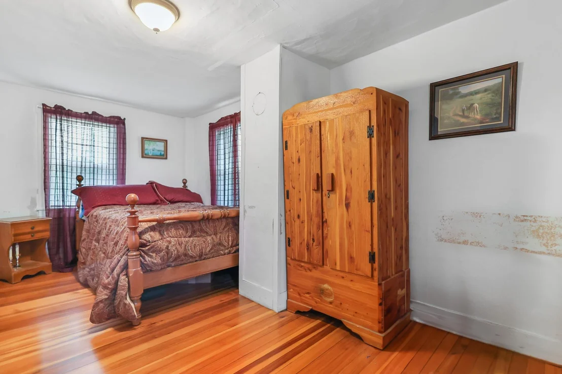 Photo of 32 Bean Hill