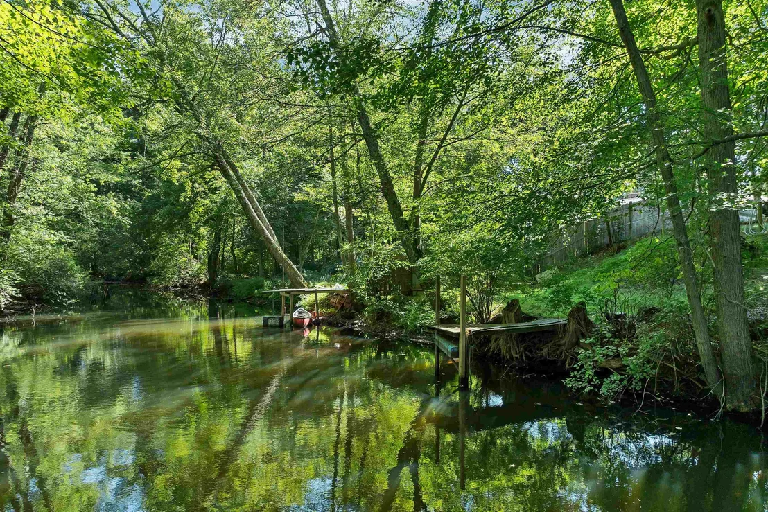 Photo of 4 Wells