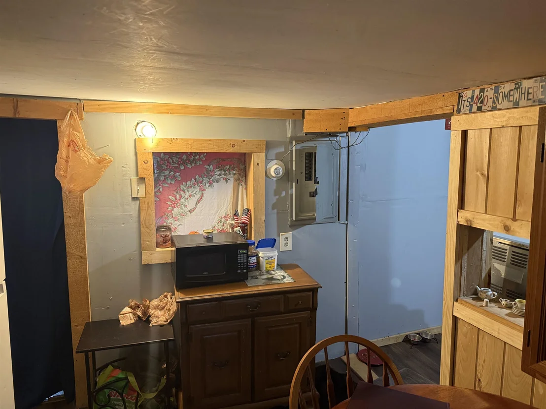 Photo of 386 Straits