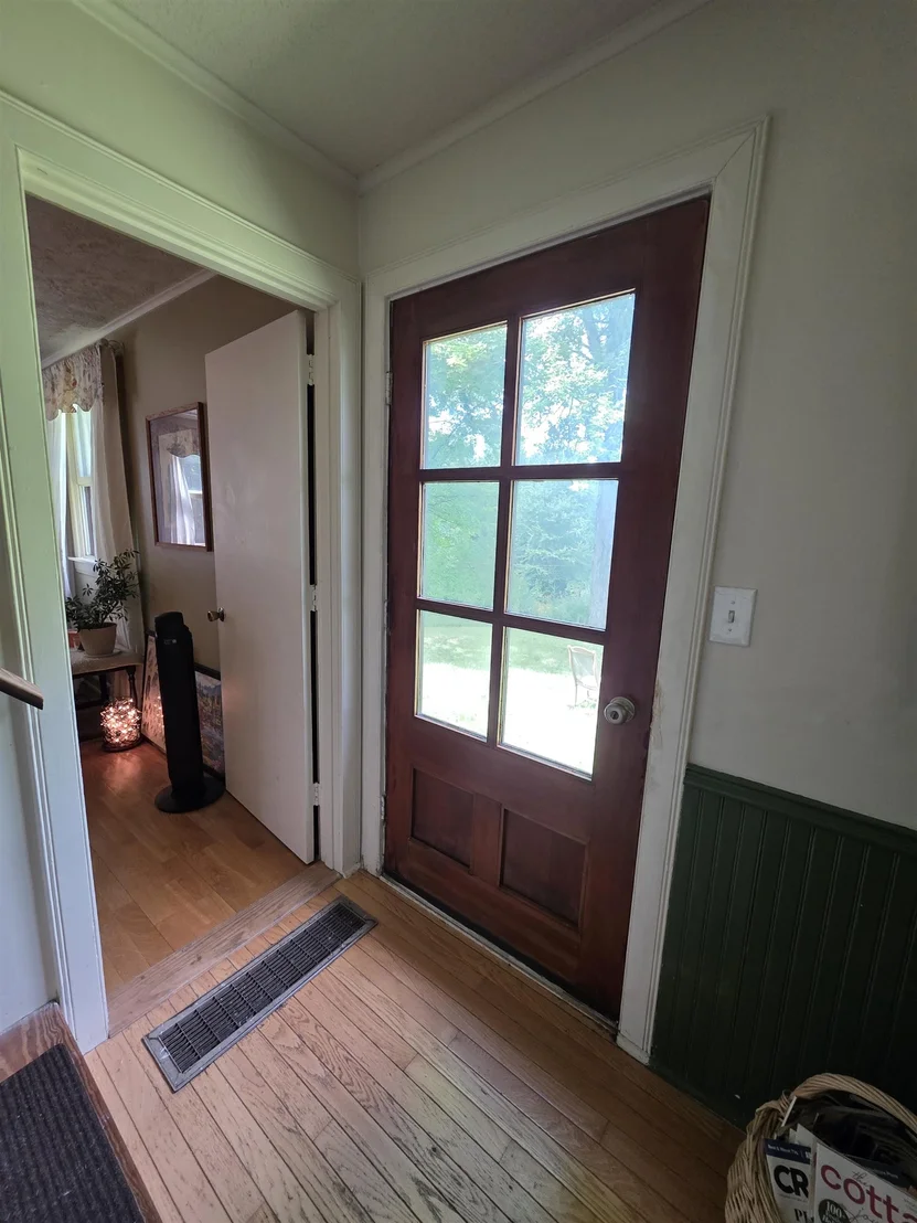 Photo of 2328 Gore