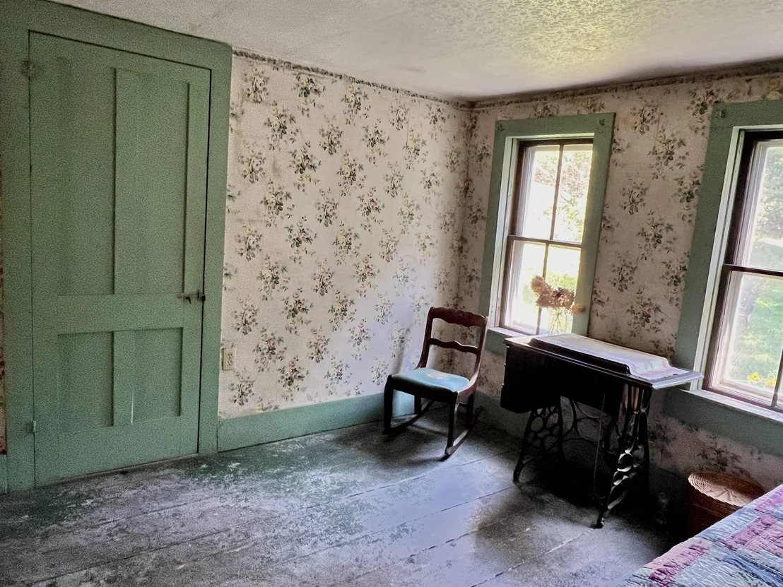 Photo of 575 Somers