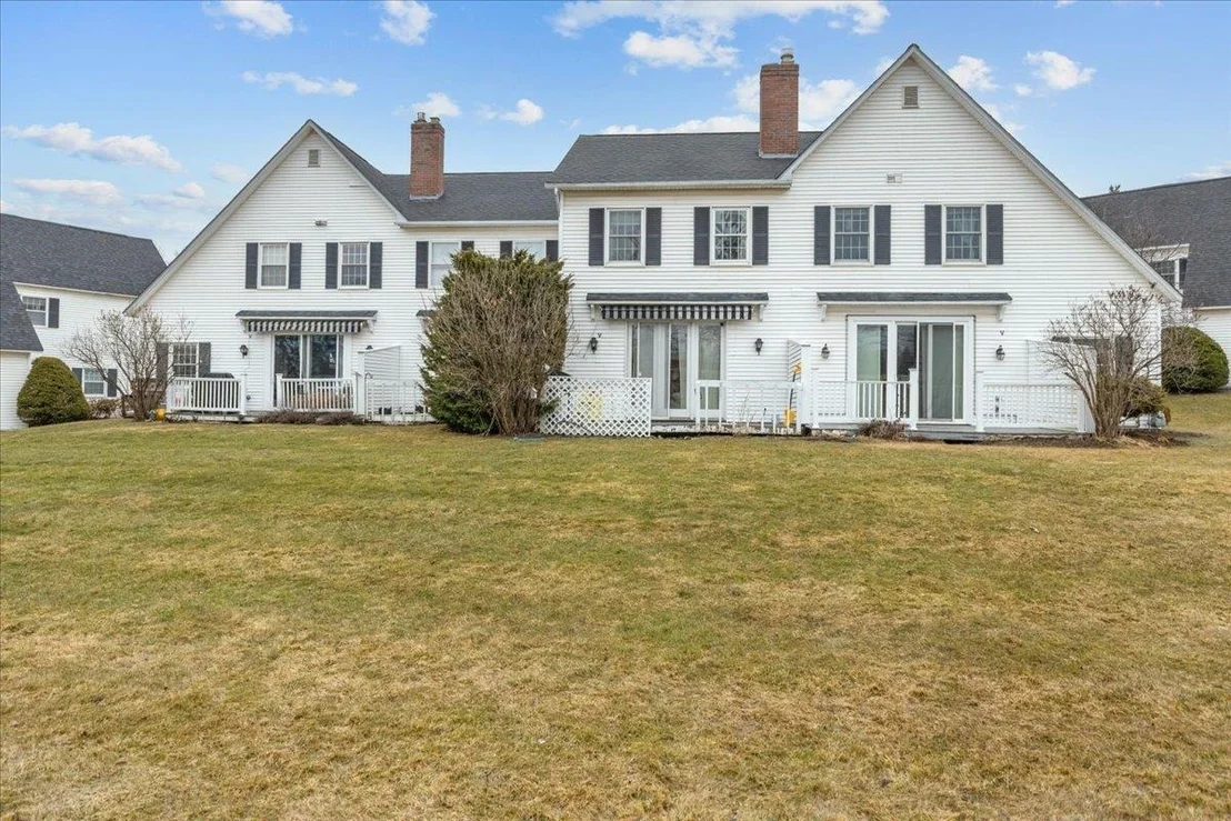 Photo of 433 Westview