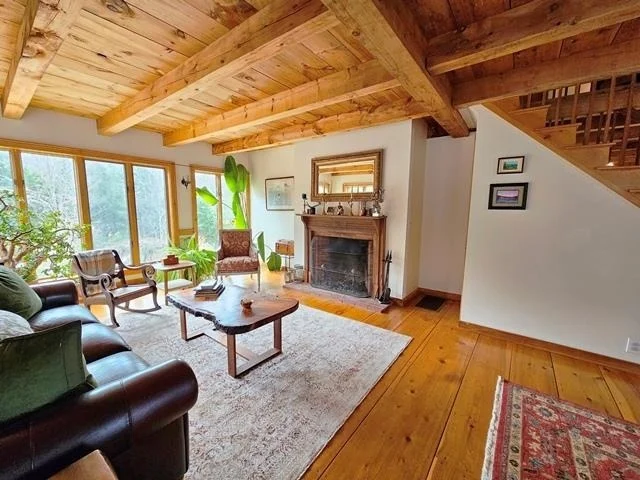 Photo of 192 Apple Hill