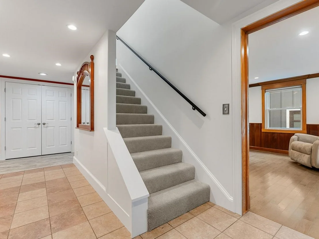 Photo of 1233 Satterly