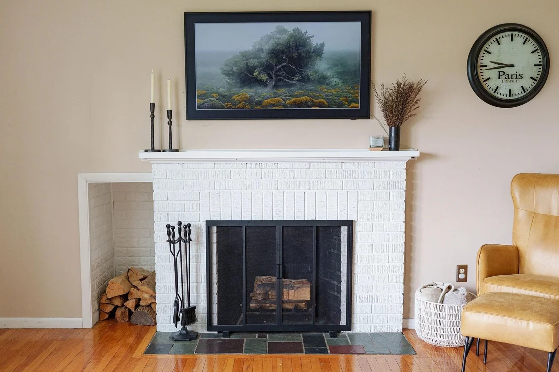 Photo of 2515 Mountain View