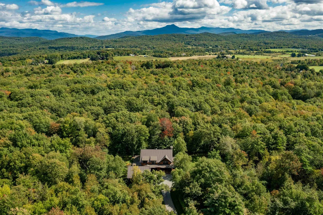 Photo of 422 Shagbark