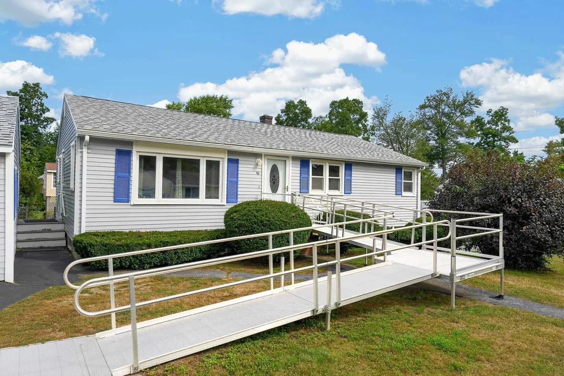 Photo of 16 Beverly
