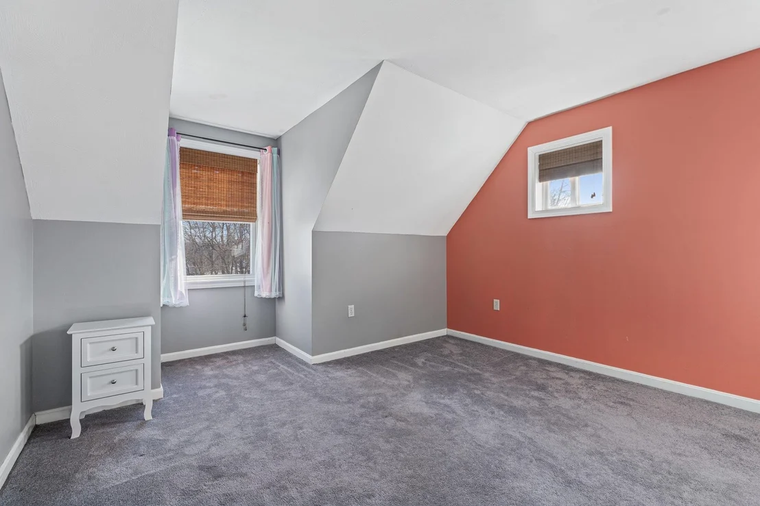 Photo of 38 High