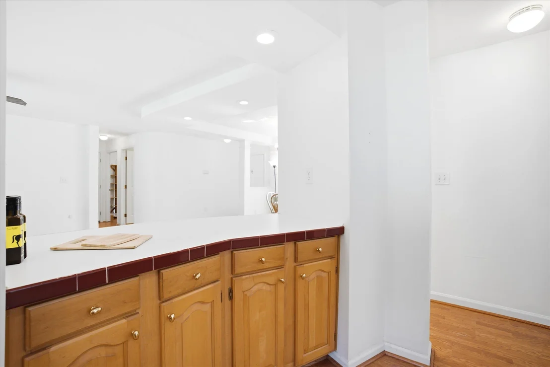 Photo of 185 Tucker