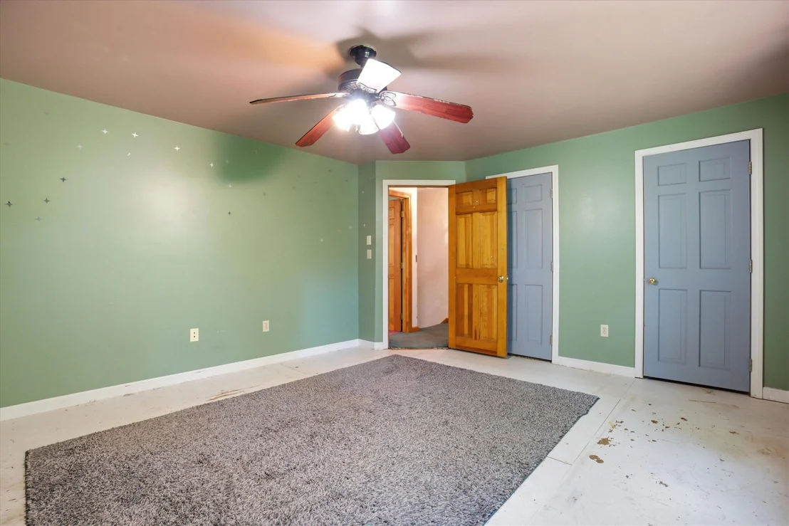 Photo of 71 Blevens