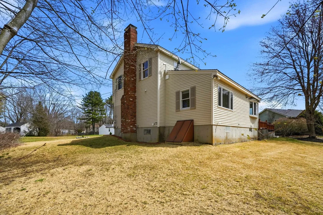 Photo of 243 Winnacunnet