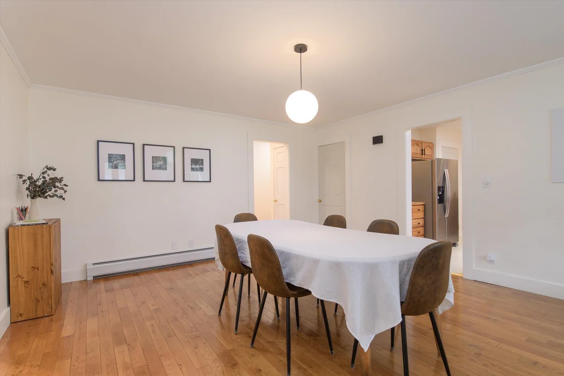 Photo of 64 Maple