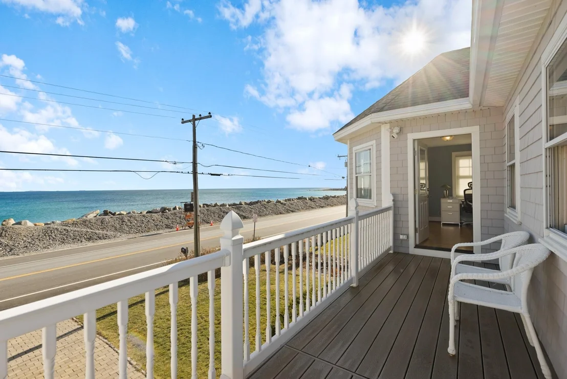 Photo of 1643 Ocean