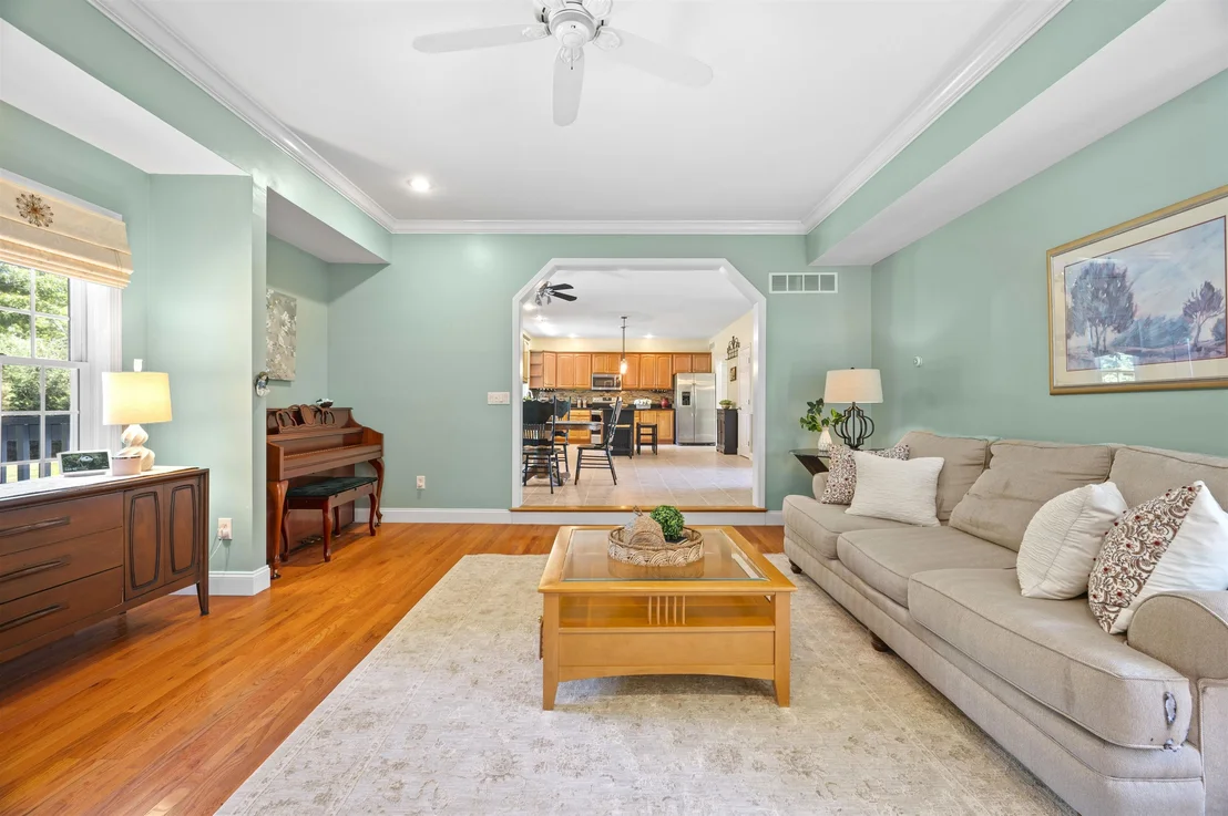 Photo of 4 Monticello