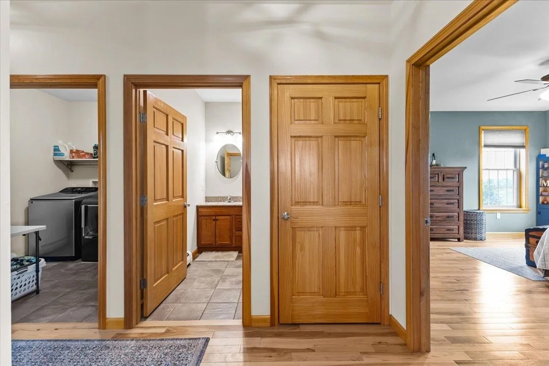 Photo of 28 Rileys