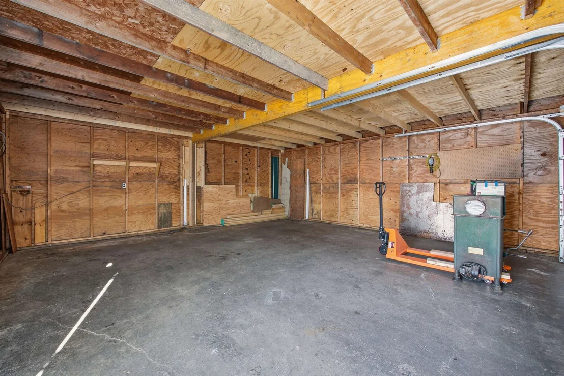 Photo of 419 Flaghole