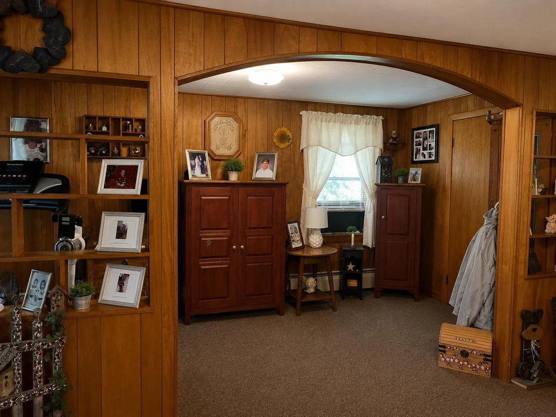 Photo of 1230 Roaring Brook