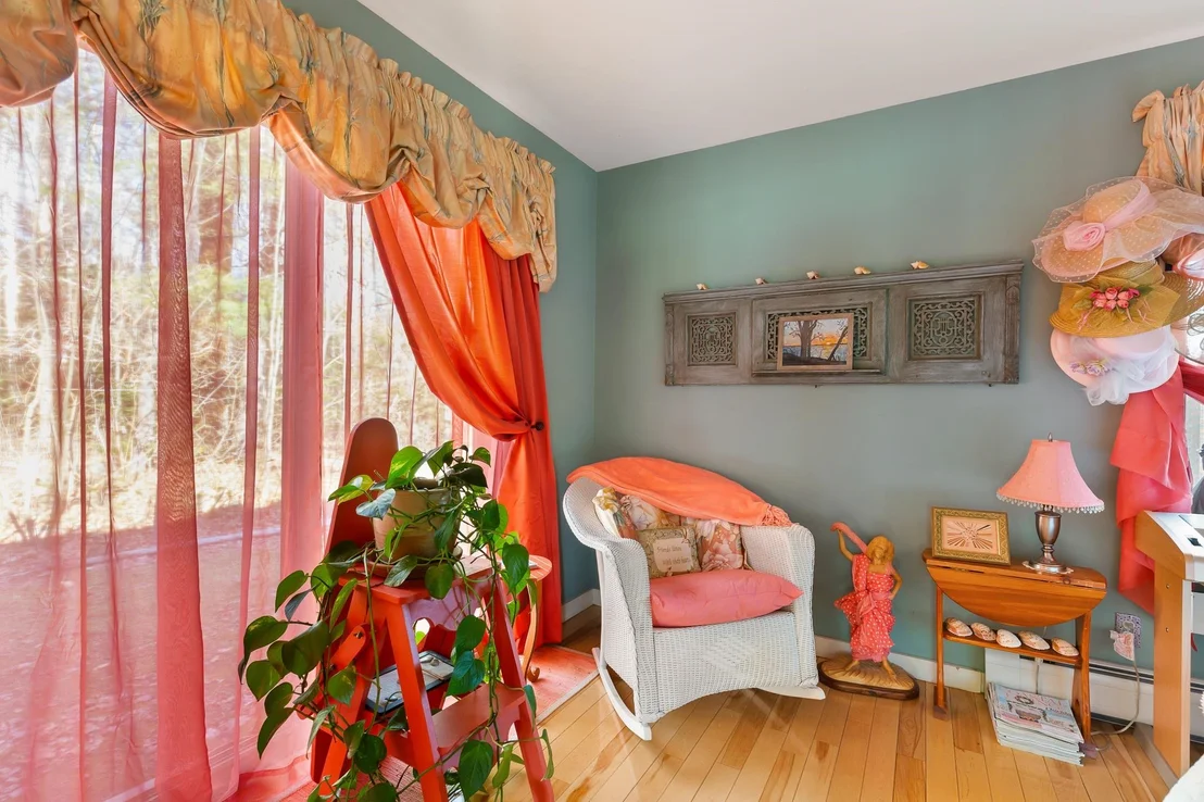 Photo of 534 Cream Hill