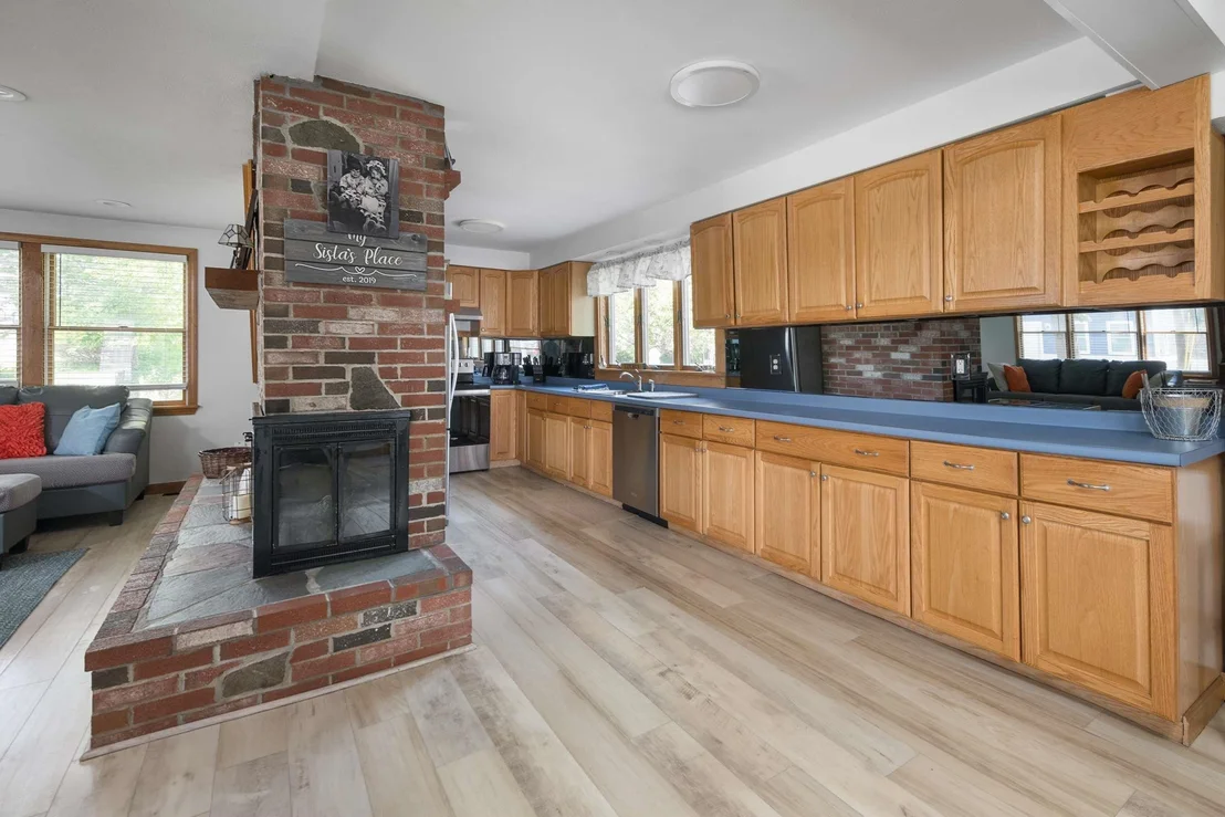 Photo of 35 Beacon