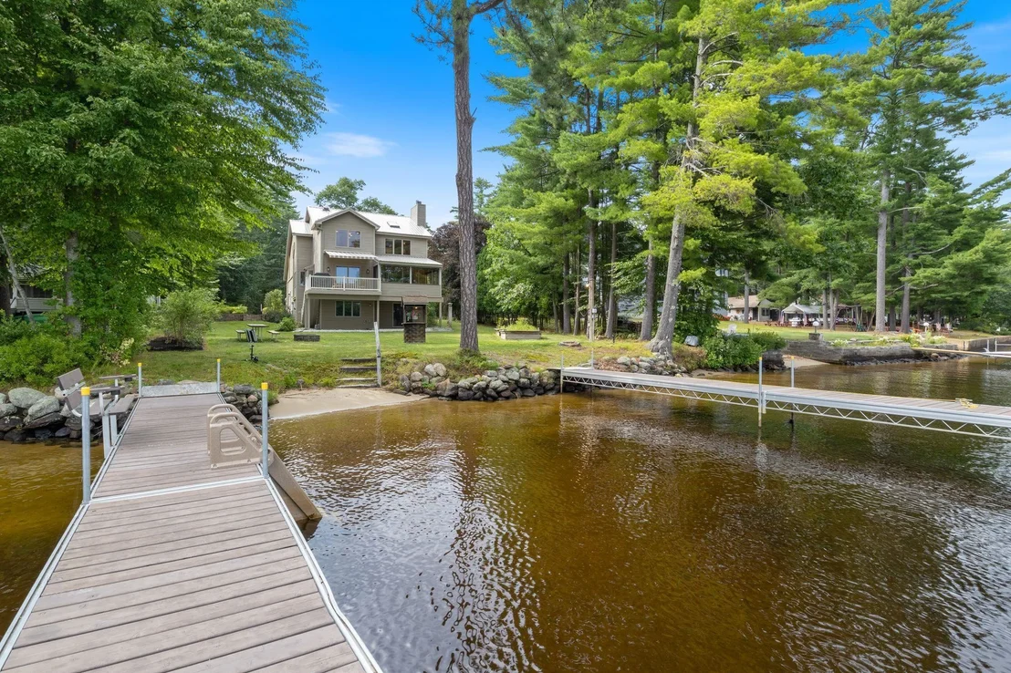 Photo of 22 Lakeside