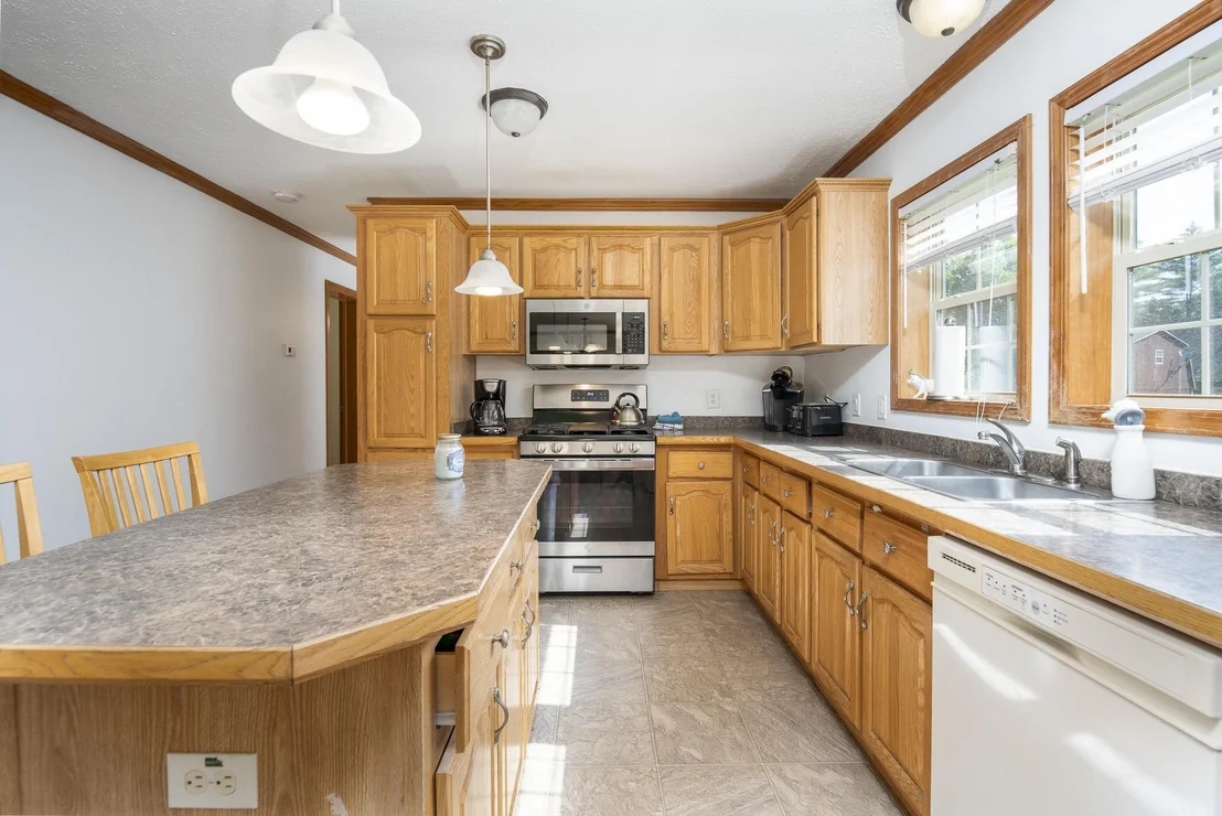 Photo of 89 Townsend Brook