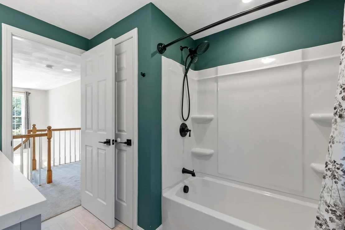 Photo of 6 Bancroft