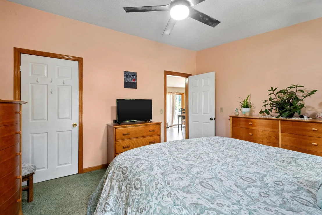 Photo of 351 Dickinson