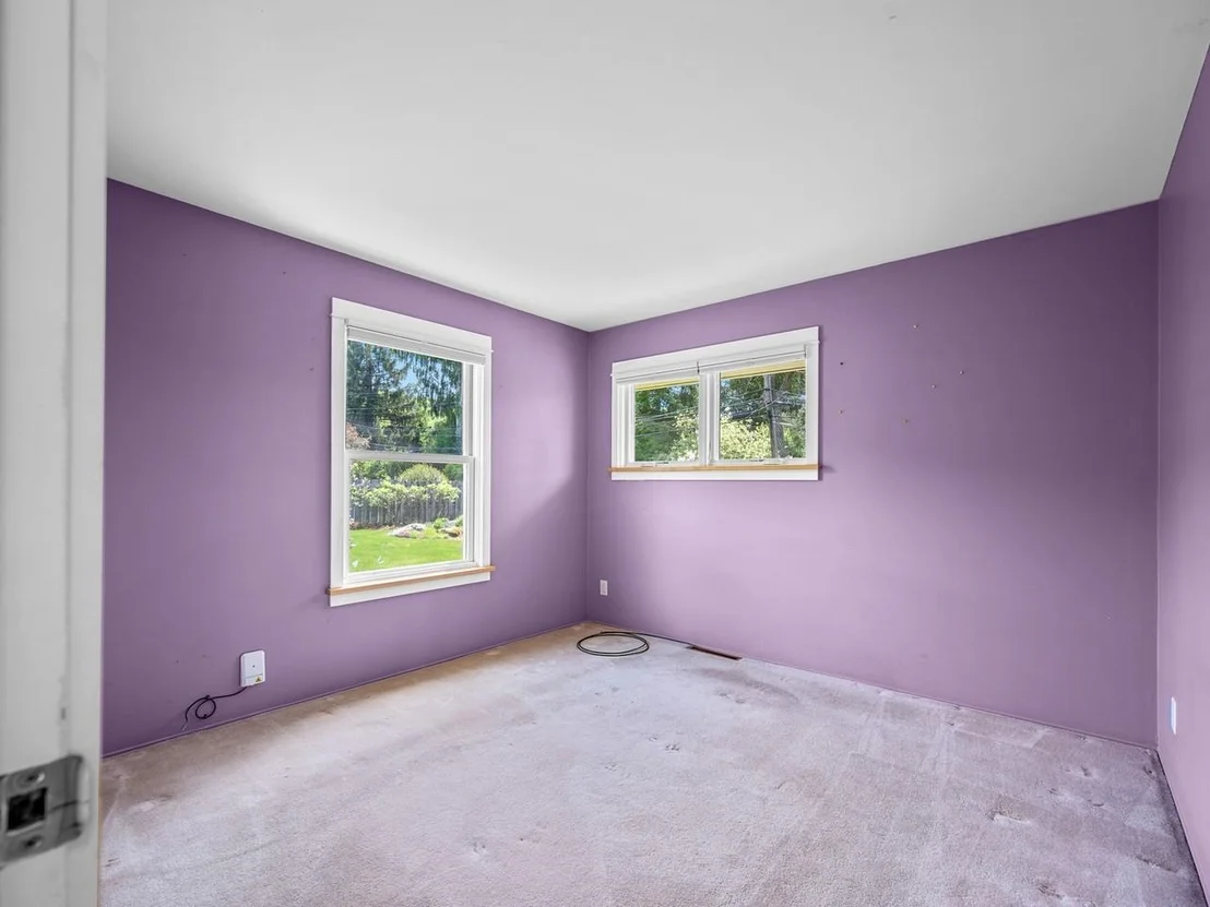 Photo of 48 Colonial