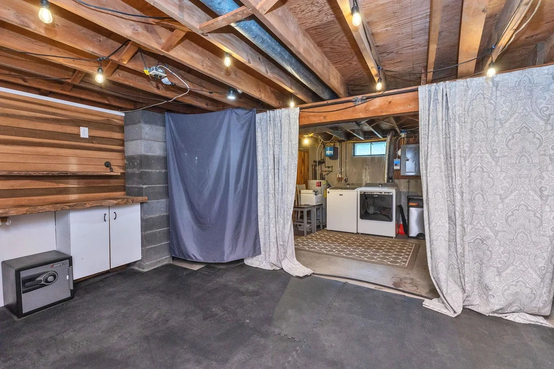 Photo of 17 Maple