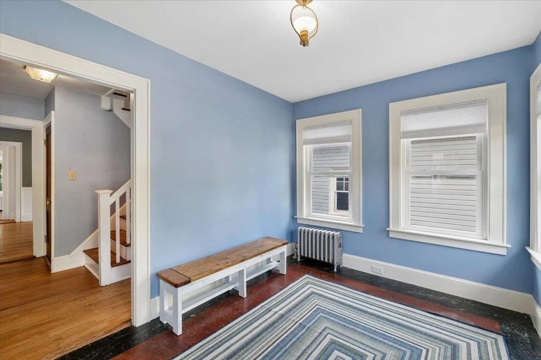 Photo of 838 Maple