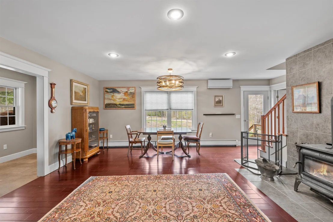 Photo of 362 Jericho