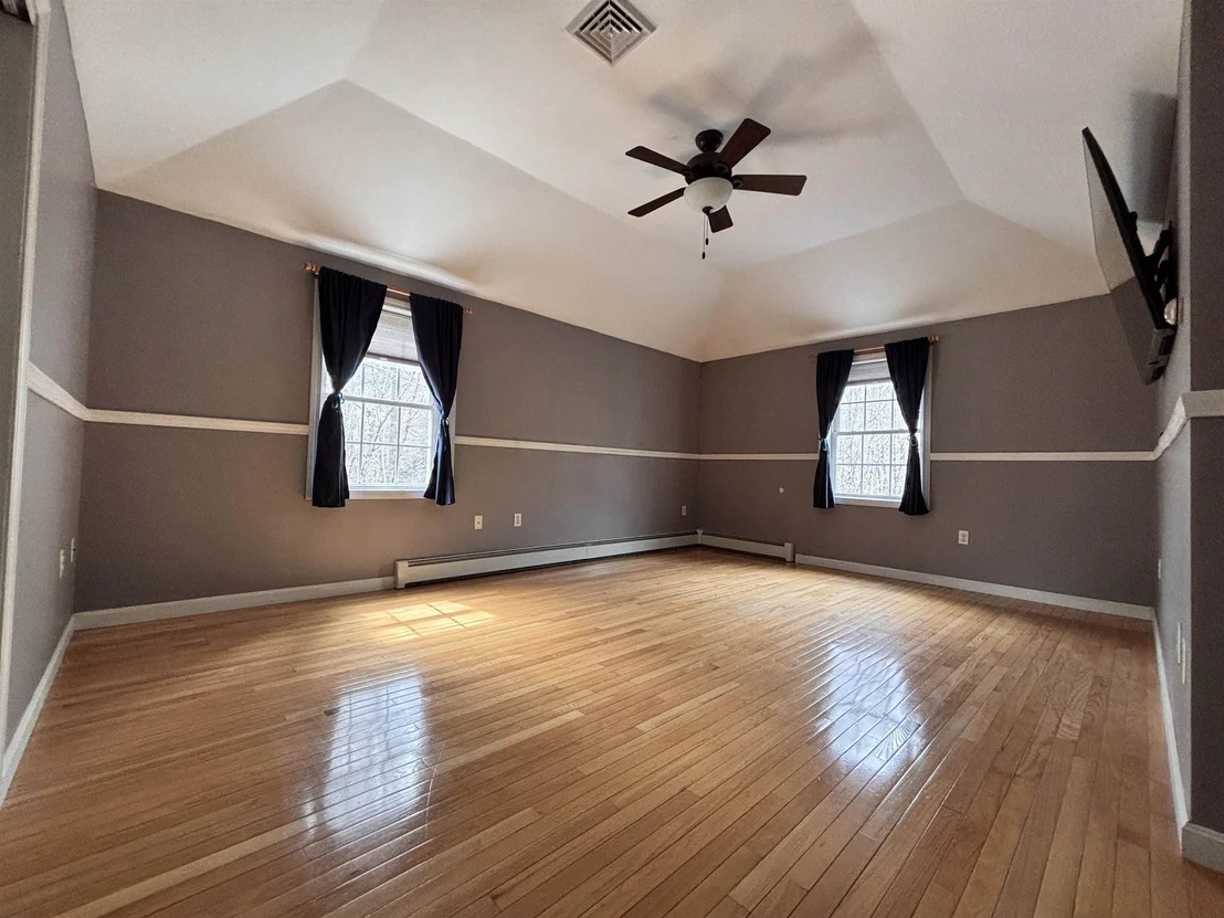 Photo of 87 Juniper