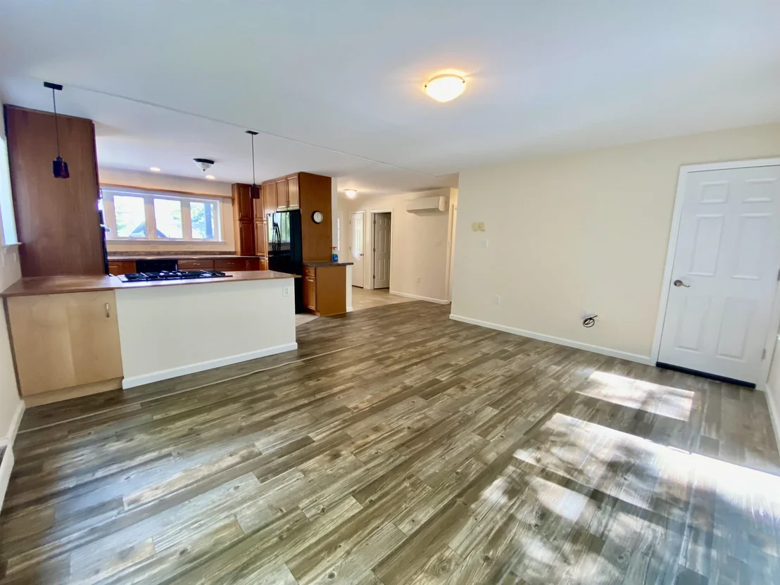 Photo of 160 Grove