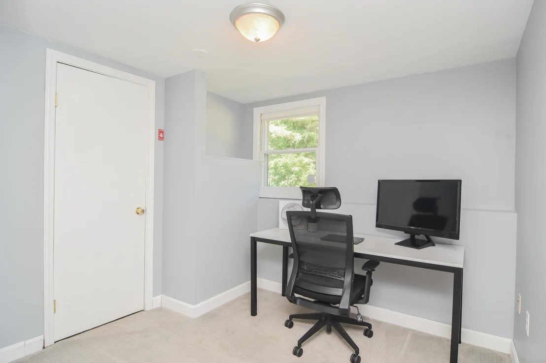 Photo of 3 Greenleaf