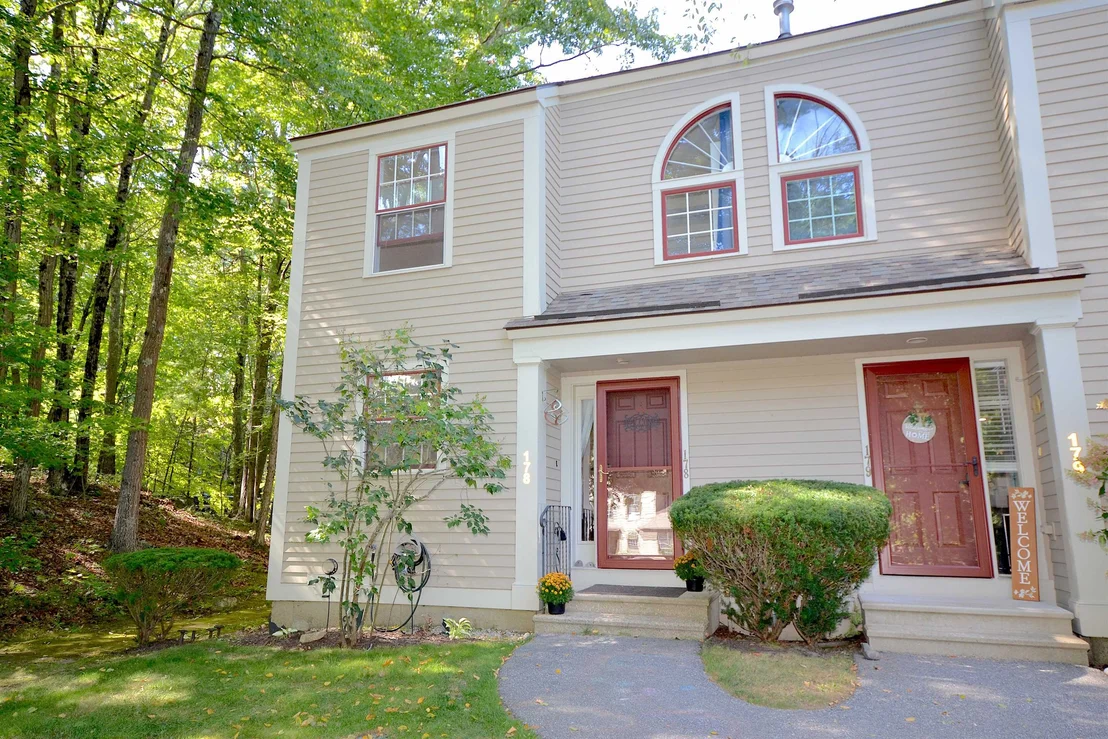 Photo of Unit 178 at 1465 Hooksett