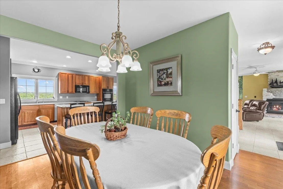 Photo of 413 Hibbard