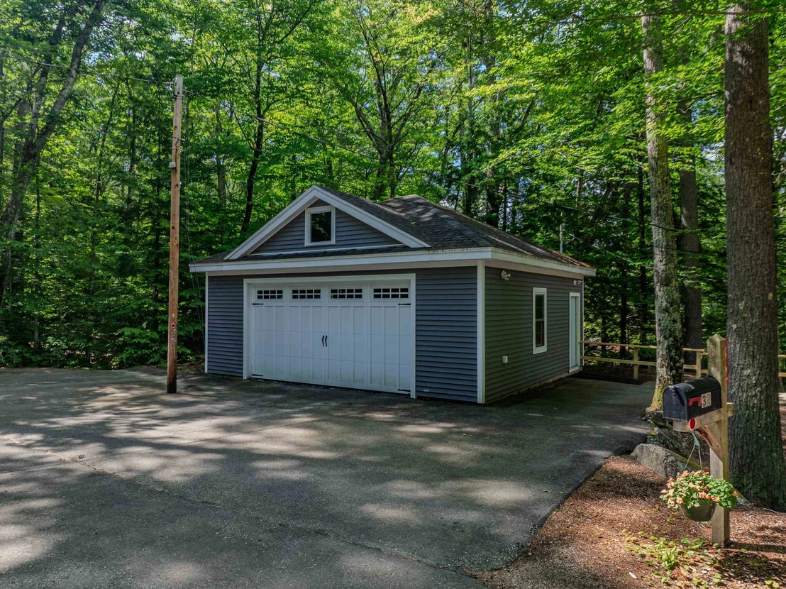 Photo of 32 Stoney Brook