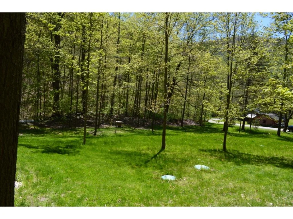 Photo of 425 Hidden Valley