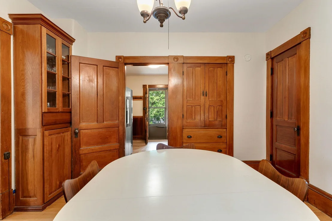 Photo of 208 Elm