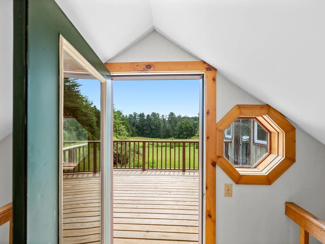 Photo of 663 Guyette