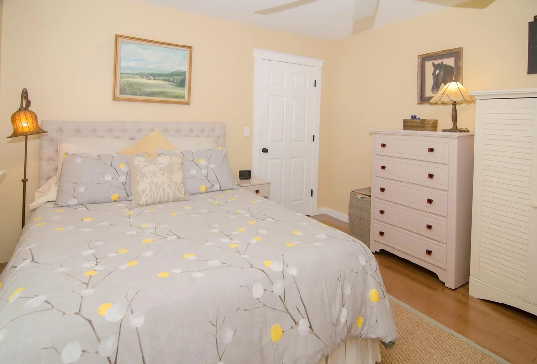 Photo of 488 Kittredge