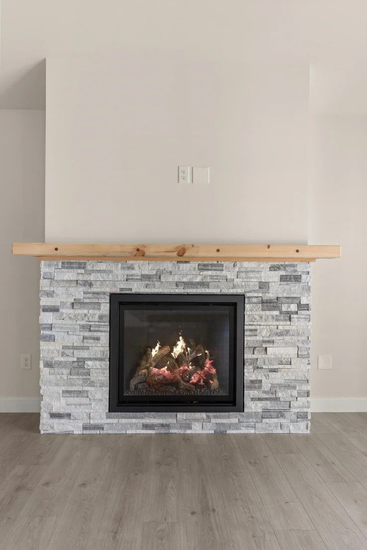 Photo of Unit 19 at 435 Commodore